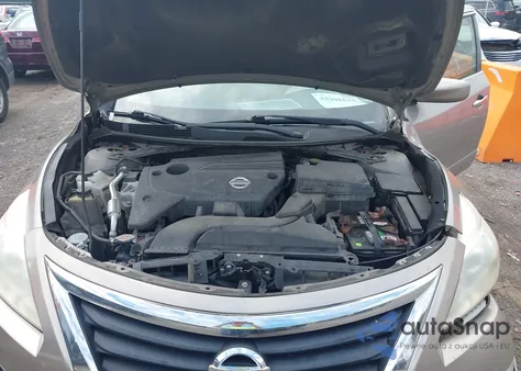 2015 Nissan Altima 2.5/S/Sv/Sl из США, поврежденный, VIN 1N4AL3AP8FC120778